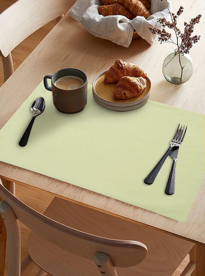 Cotton Table Placemats Set of 4 | Green Heat-Resistant & Washable Mats